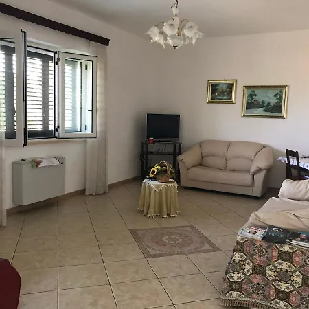 Tenuta Le Muzze 6 Posti Letto Holiday home Serrano