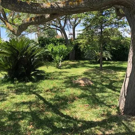 Tenuta Le Muzze 6 Posti Letto